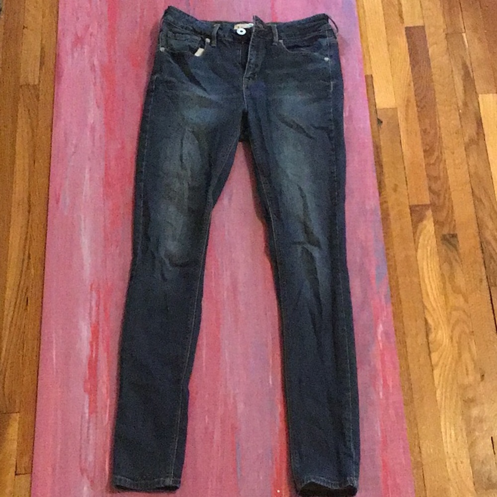 Bullhead Denim high rise jagging jeans